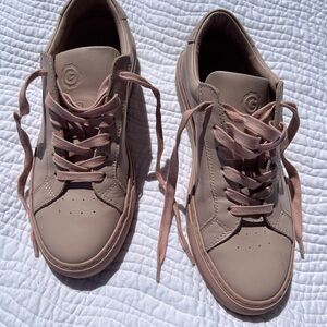 Greats Women’s Minimal Leather Sneakers in blush pink